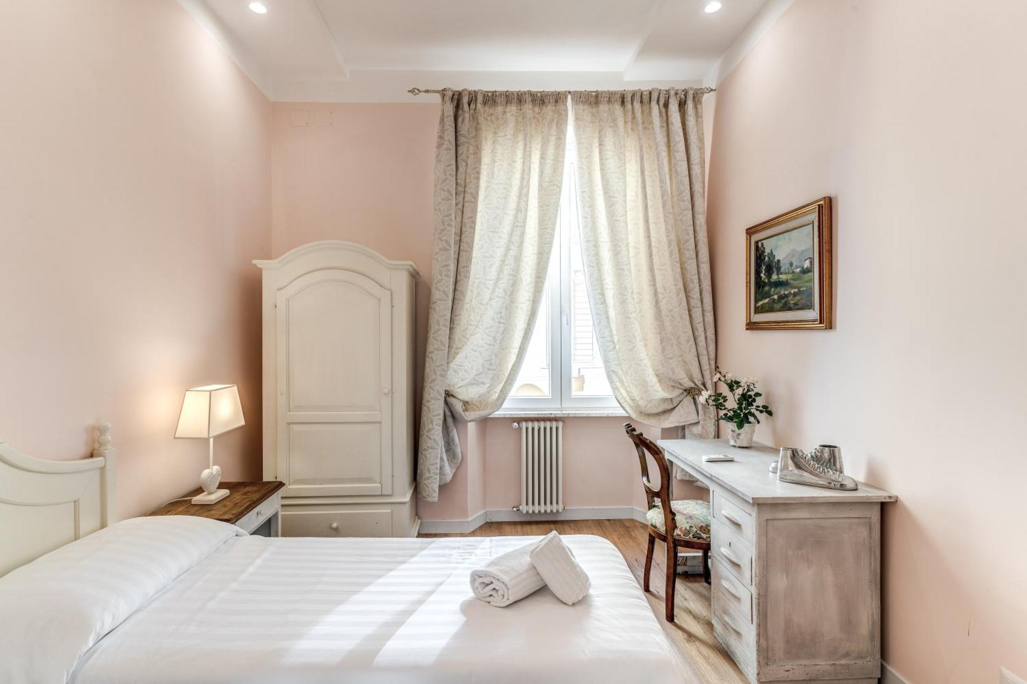 Collina Apartment
